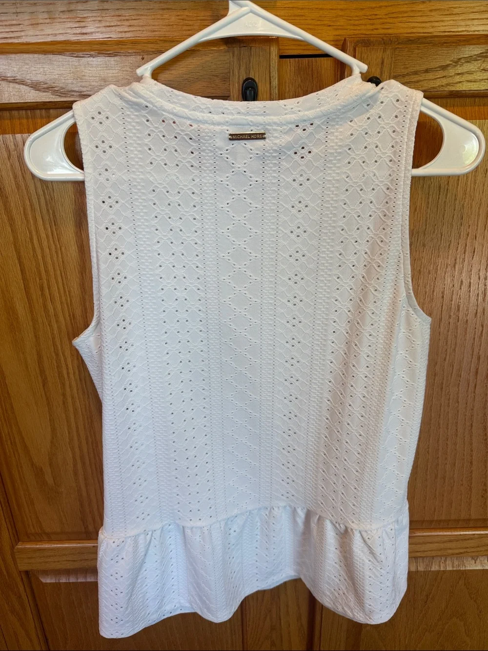 626 Michael Kors White Eyelet Peplum Sleeveless Top Women’s Small Stretch Knit